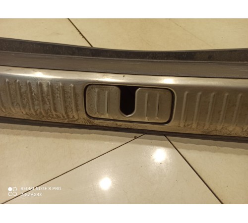 Обшивка багажника