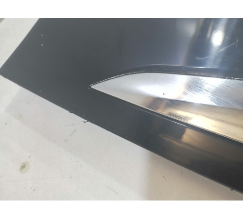 Накладка двери задняя левая (нижняя)