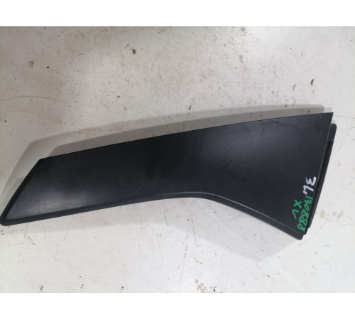 Молдинг (уголок) двери задний левый