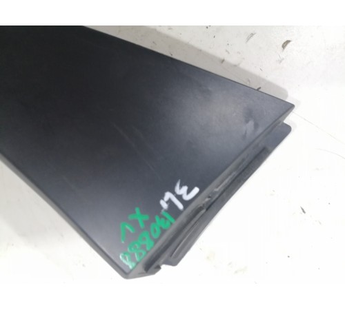 Молдинг (уголок) двери задний левый