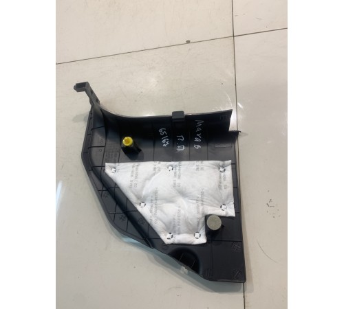 Накладка порога (передняя, правая)