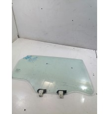 Стекло двери заднее правое