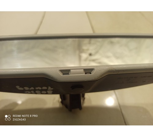 Зеркало заднего вида салонное