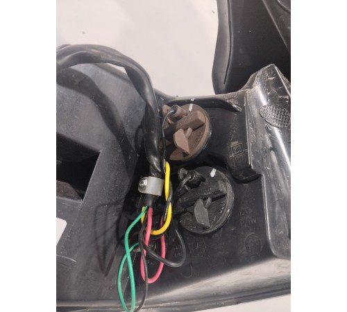 Фонарь (задний правый)