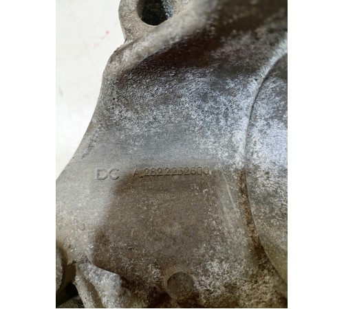 Кронштейн опоры двигателя