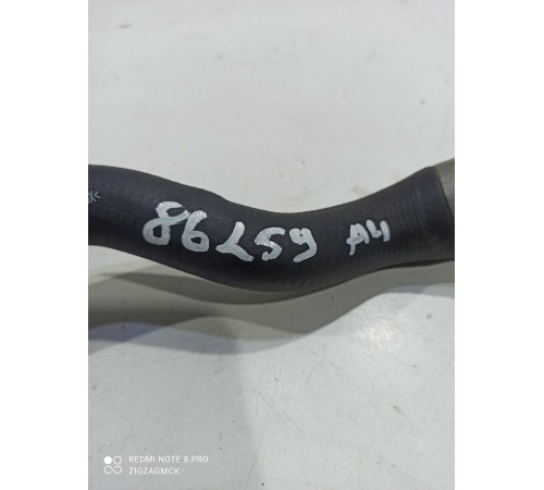 Патрубок системы охлаждения