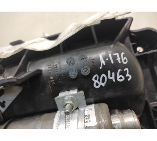 Подушка безопасности пассажира