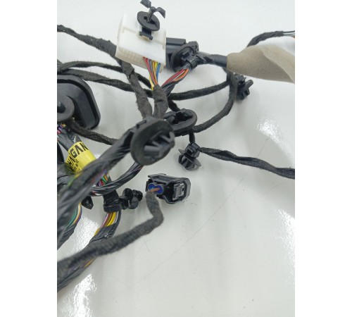 Электропроводка двери передняя левая