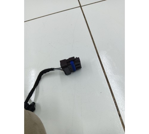 Электропроводка двери передняя левая