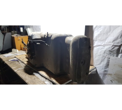 Бак топливный