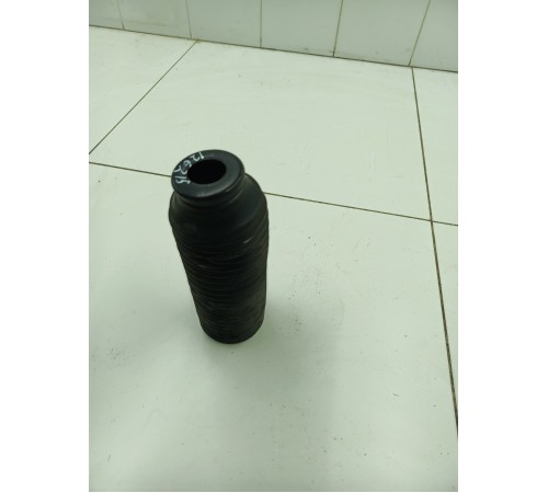 Пыльник переднего амортизатора