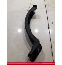 Накладка петли крышки багажника правая