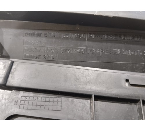 Накладка двери (задняя левая)