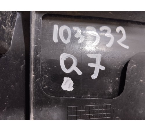 Накладка двери (задняя левая)