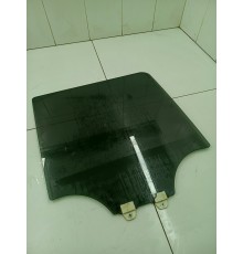 Стекло заднее правое