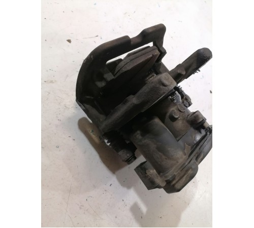 Суппорт задний левый