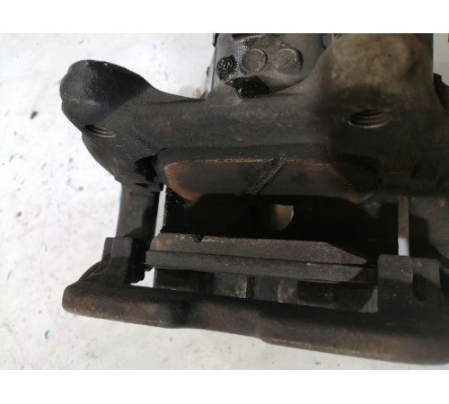 Суппорт задний левый