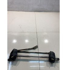 Трапеция стеклоочистителей