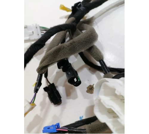 Проводка двери передняя правая