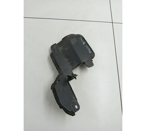 Дефлектор радиатора левый