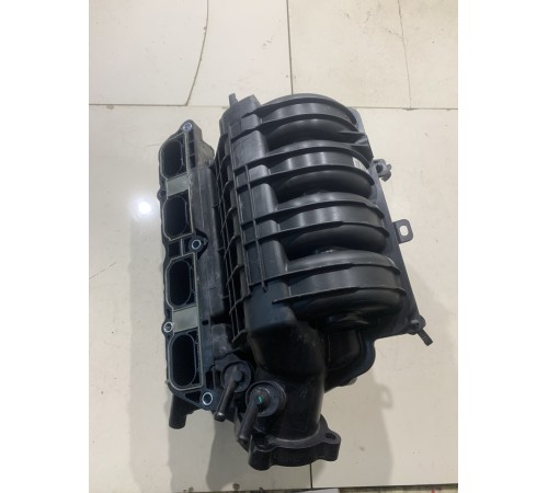 Впускной коллектор