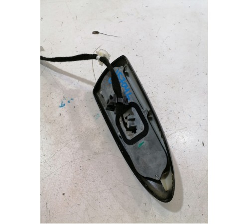 Антенна на крышу, плавник