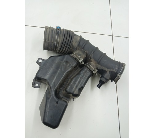 Резонатор воздушного фильтра