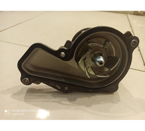 Насос водяной (помпа)