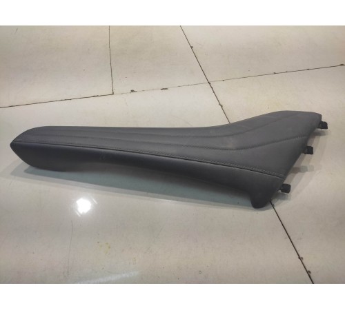 Накладка центральной консоли (левая)