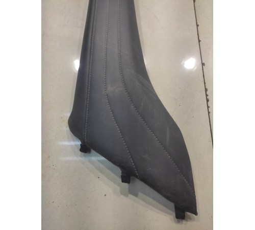 Накладка центральной консоли (левая)