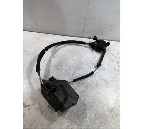 Замок двери передний правый