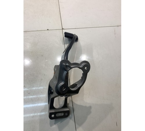 Педаль тормоза