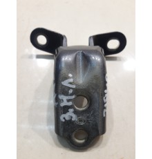 Петля двери задней левой нижняя