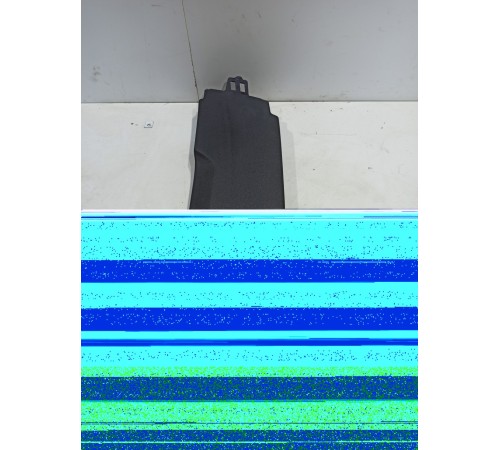 Обшивка центральной стойки(левая нижняя)