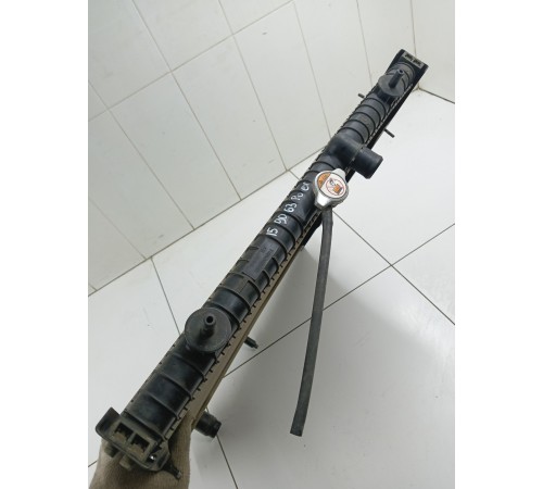 Радиатор охлаждения двигателя