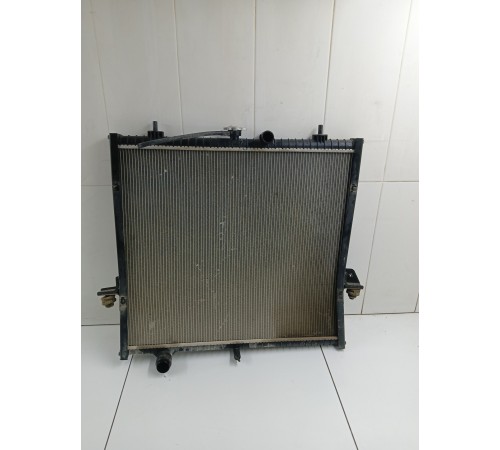 Радиатор охлаждения двигателя