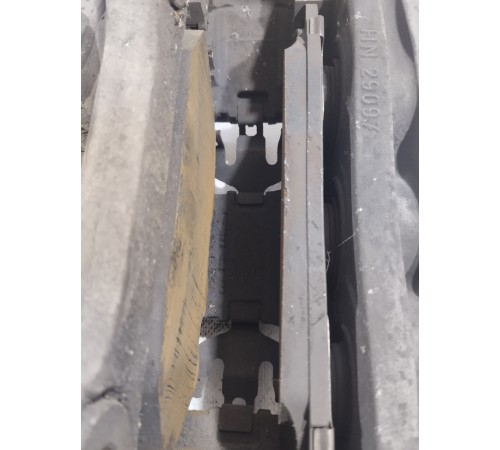 Суппорт(передний левый)