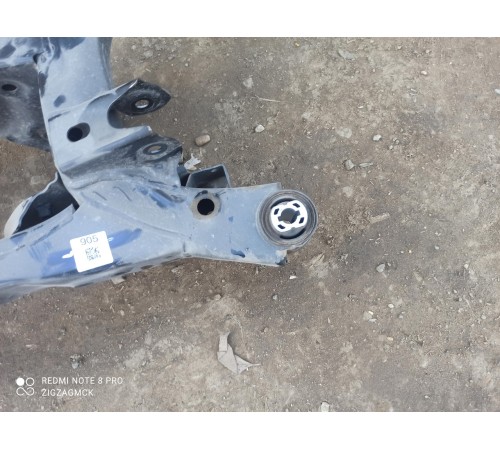 Подрамник задний