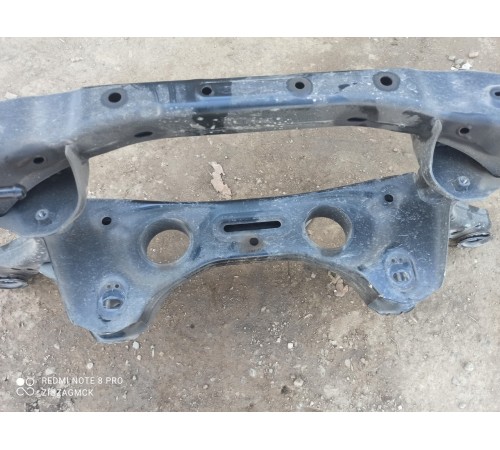 Подрамник задний