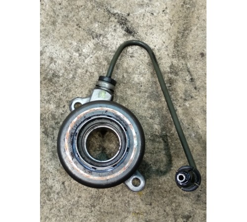 Выжимной подшипник сцепления