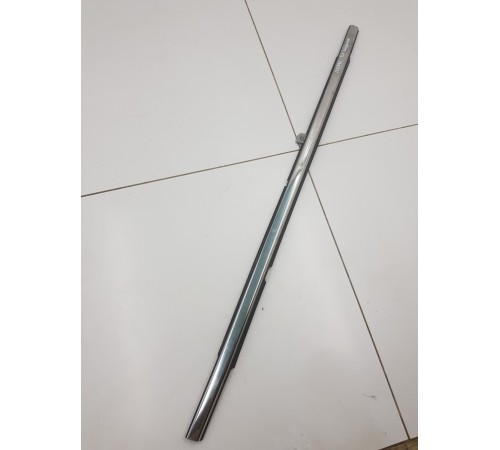 Уплотнитель стекла задний левый внешний