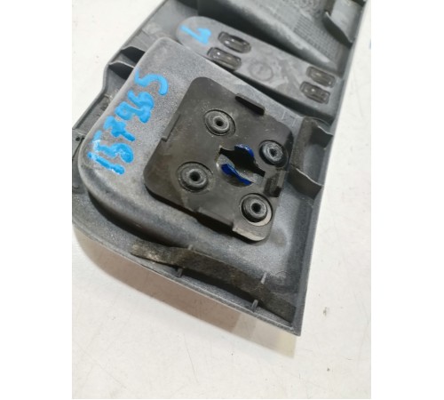 Декоративная накладка крыла передняя левая