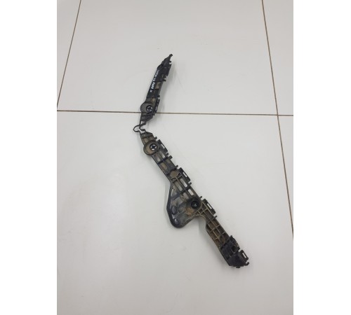 Кронштейн заднего бампера правый