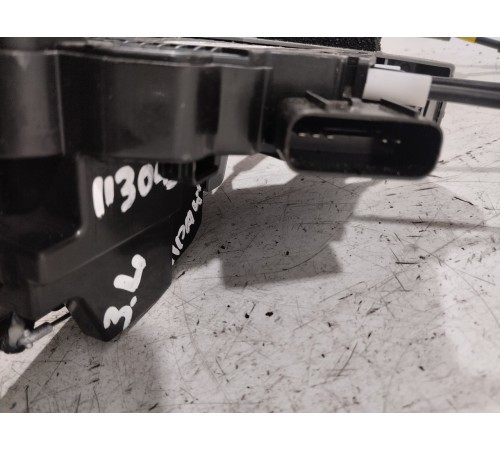 Замок двери задний левый