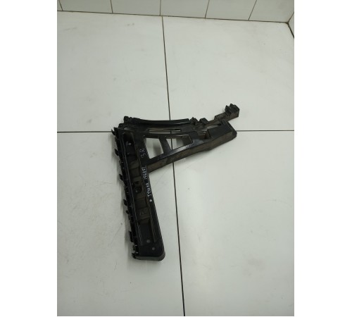 Кронштейн заднего бампера правый