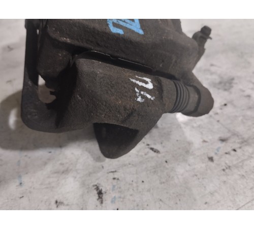 Суппорт передний левый