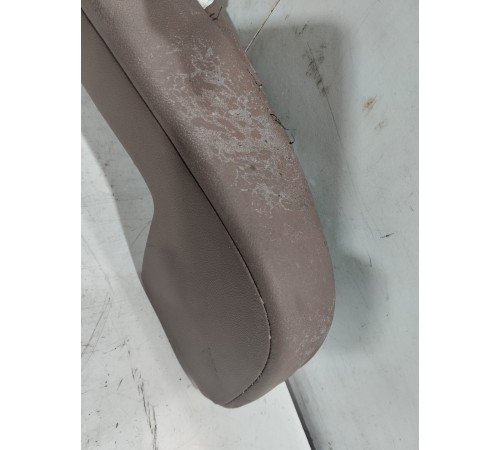 Подушка заднего сиденья боковая правая