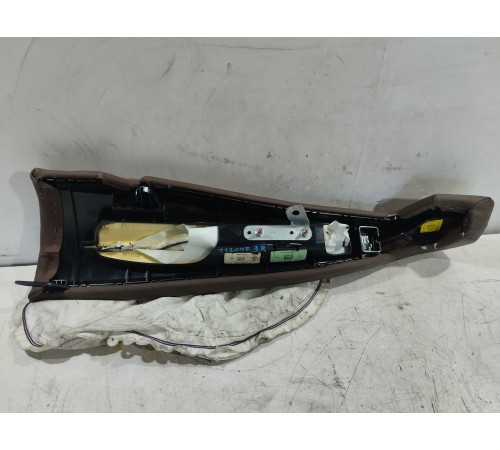 Подушка заднего сиденья боковая правая