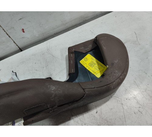 Подушка заднего сиденья боковая правая