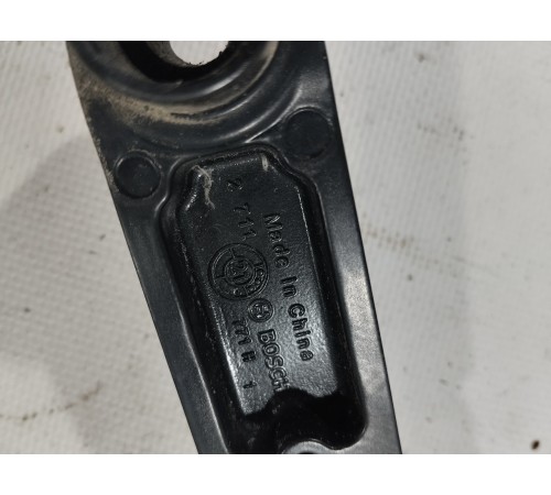 Поводок левый